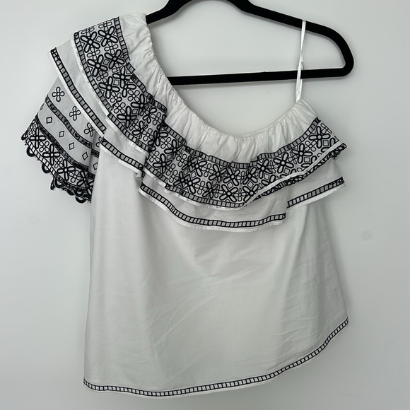 Parker Asymmetrical Ruffled Blouse in White and Dark Blue - Picture 4 of 6